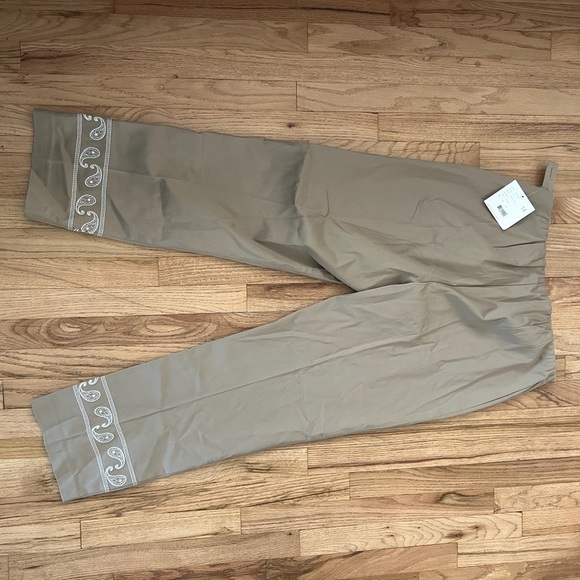 Belongings Stretch Tan Embroidered Paisley Dress Pants Sz 14 NWT - Picture 6 of 6